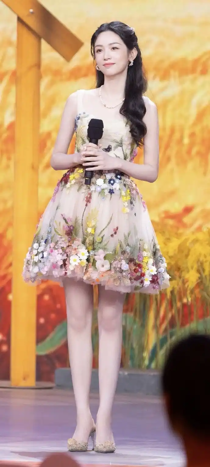 联想壁纸效果对比